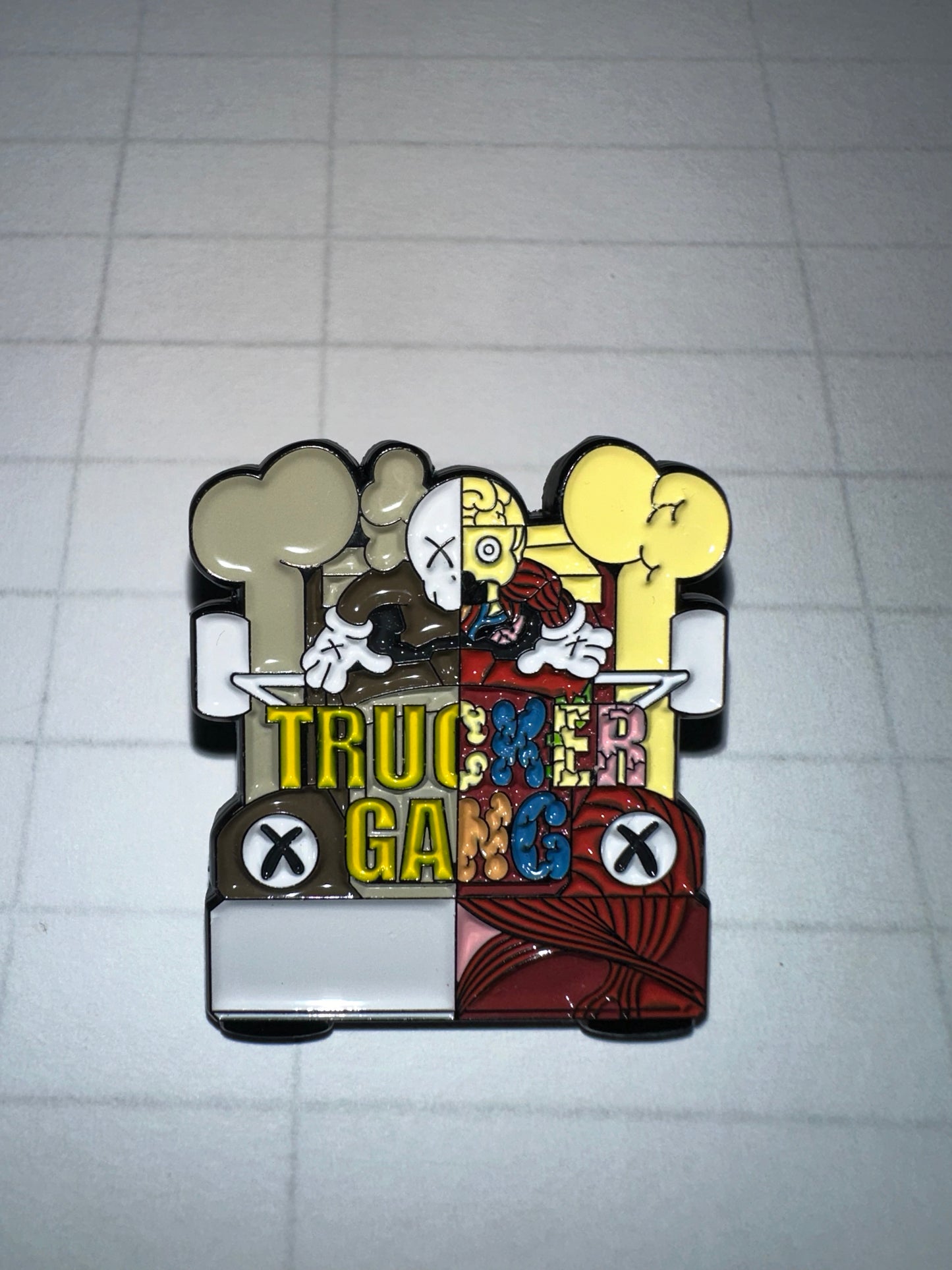 TRUCKER GANG X KAWS